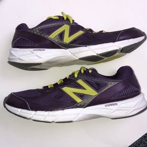 Women’s New Balance Training Purple 877 Sz 8-1/2